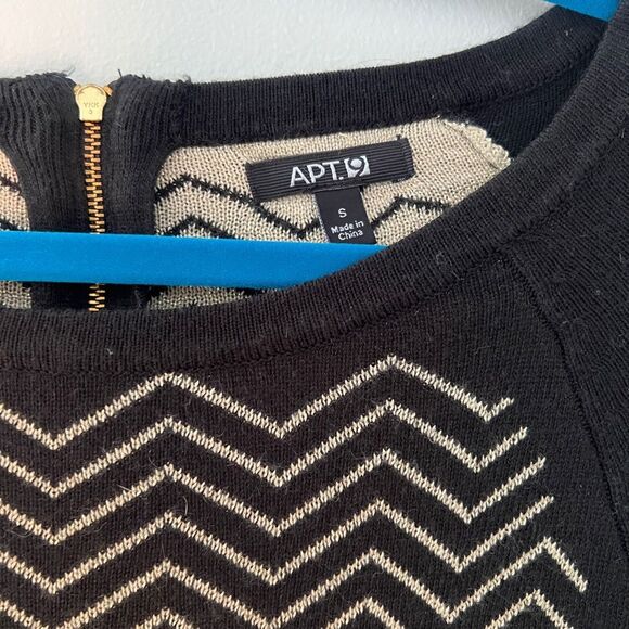 Khol’s womans Sweater dress by Apt.9 size S - Picture 6 of 7